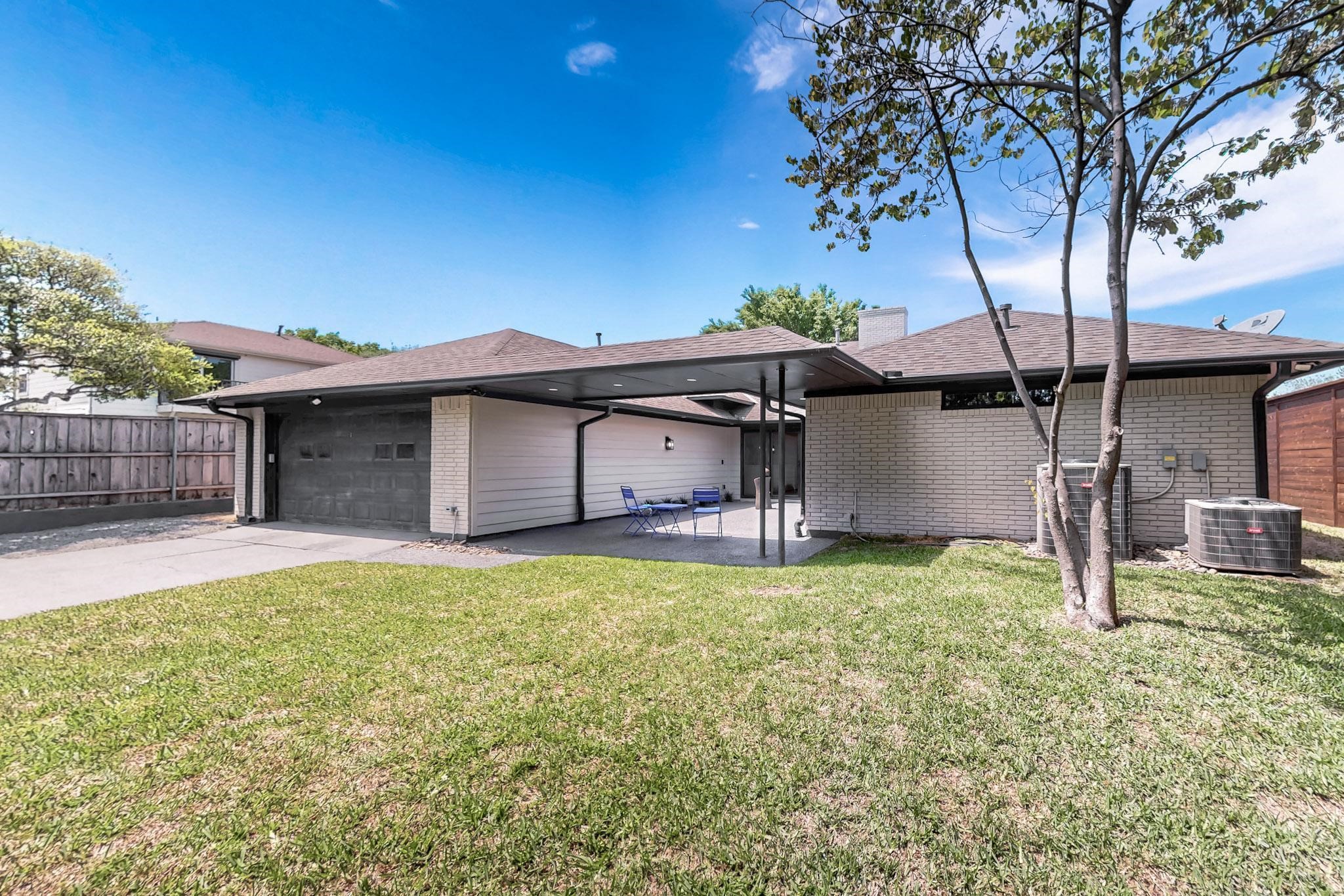 15926 Windy Meadow Drive Dallas TX 75248