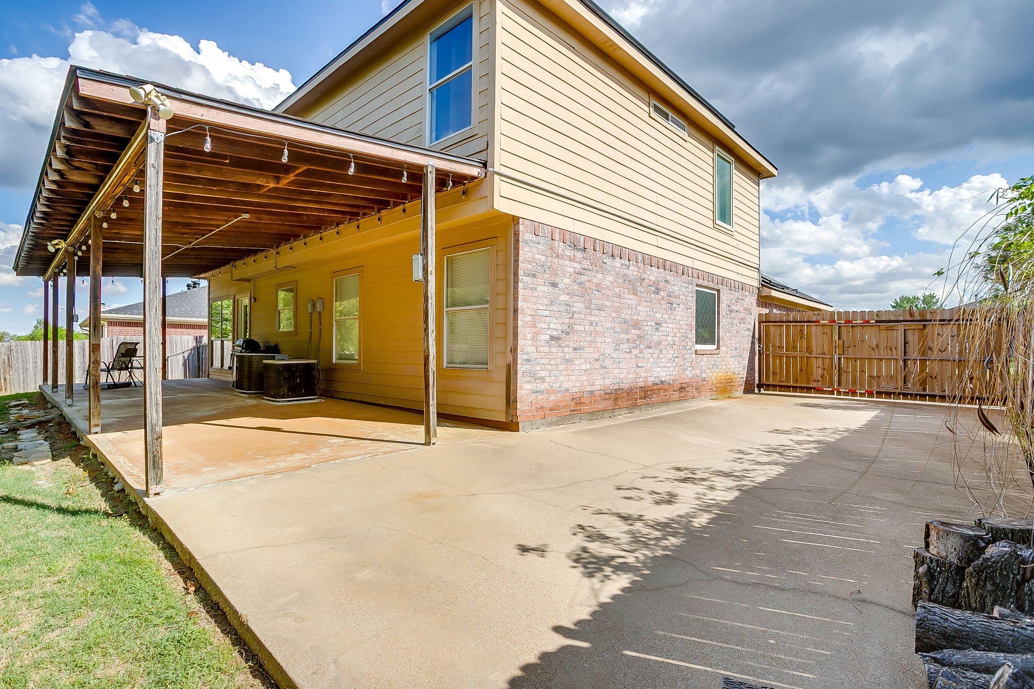 346 Dalhart Drive Weatherford TX 76086