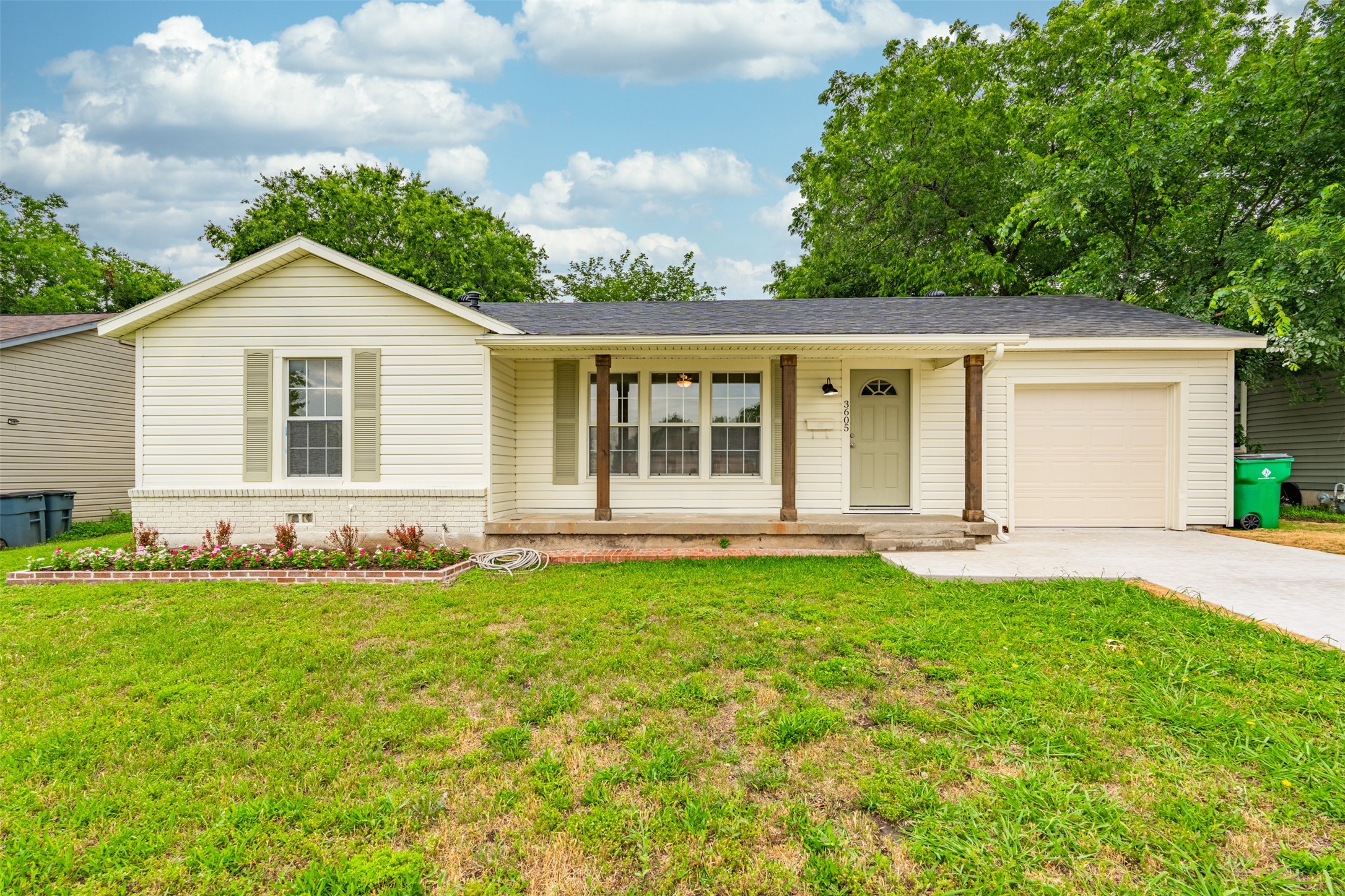 3605 Swan Street Haltom City TX 76117