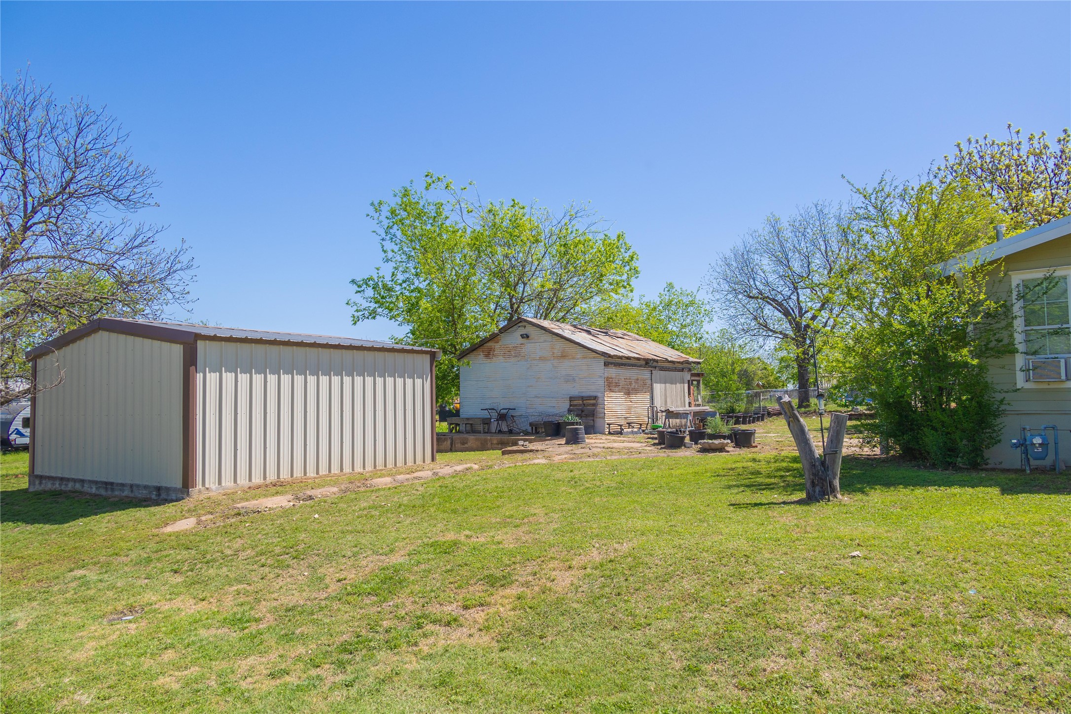 601 E Ross Avenue De Leon TX 76444
