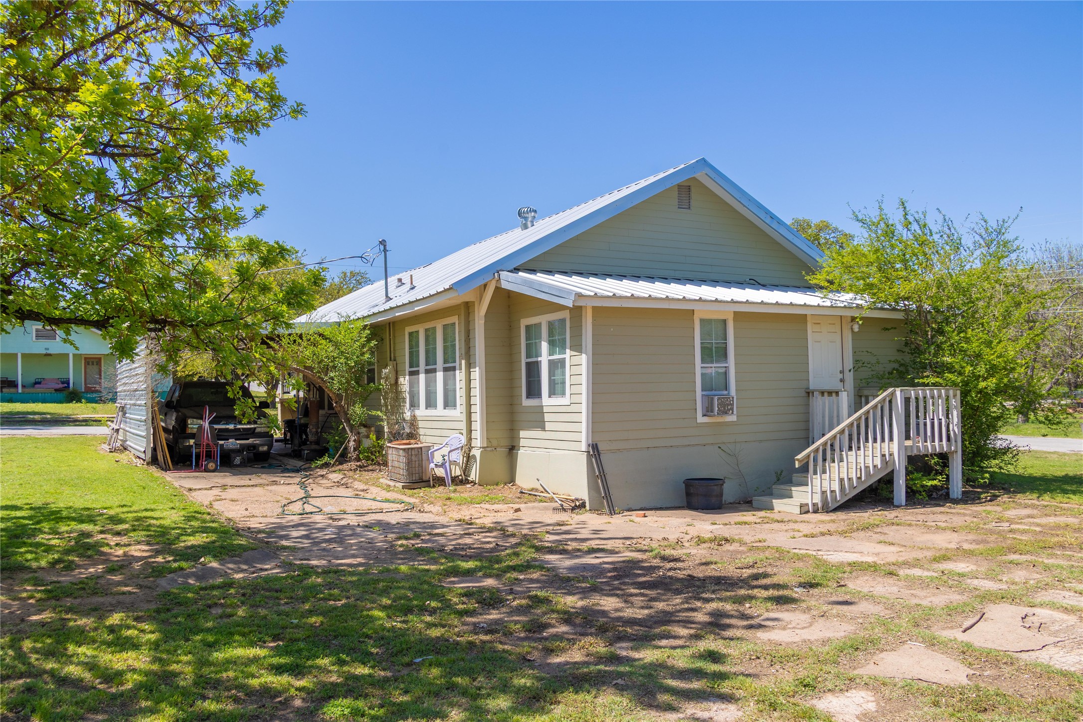 601 E Ross Avenue De Leon TX 76444