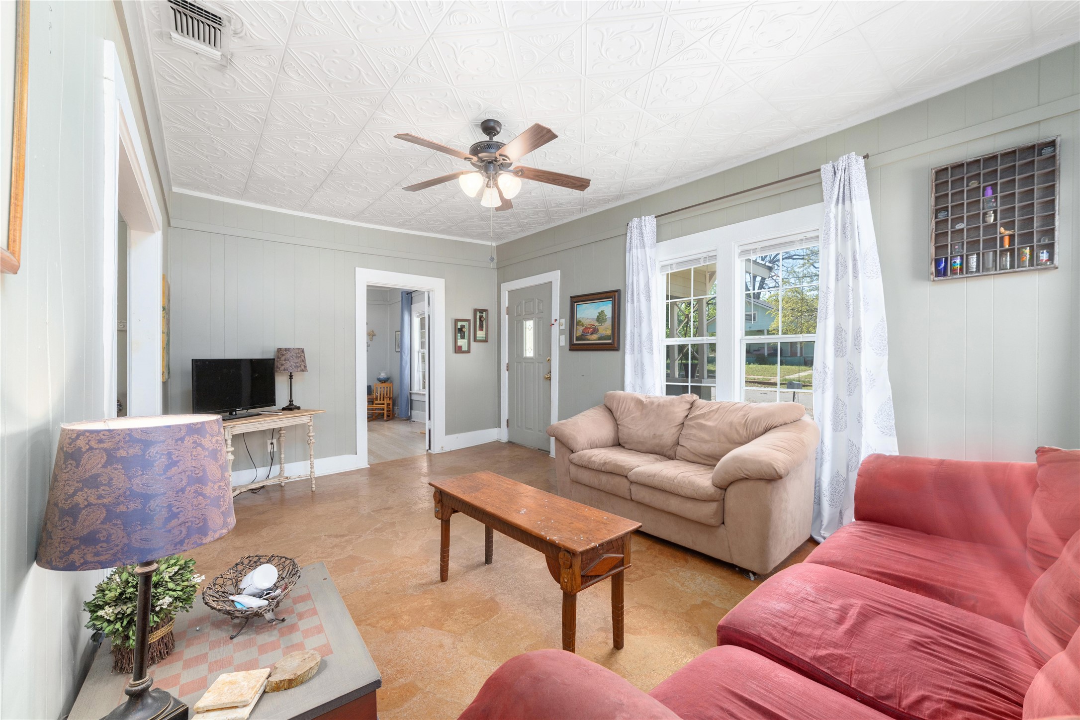 601 E Ross Avenue De Leon TX 76444