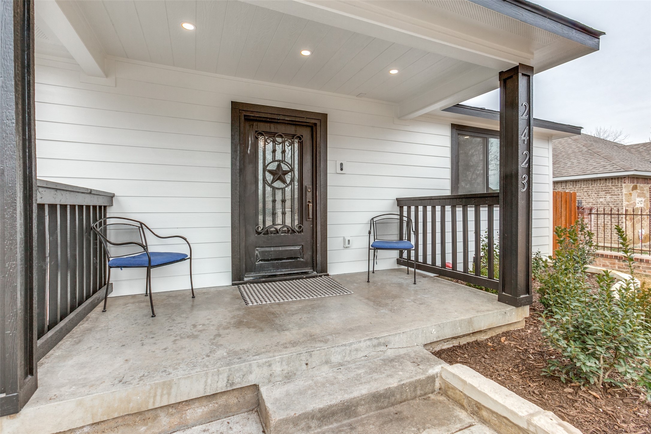 2423 Maryland Avenue Dallas TX 75216