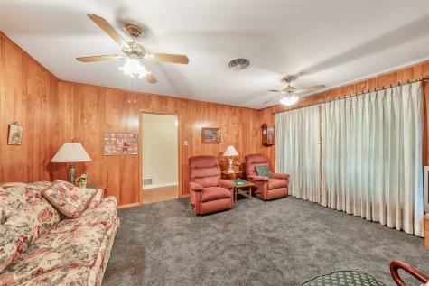 1858 S Dickinson Drive Rusk TX 75785