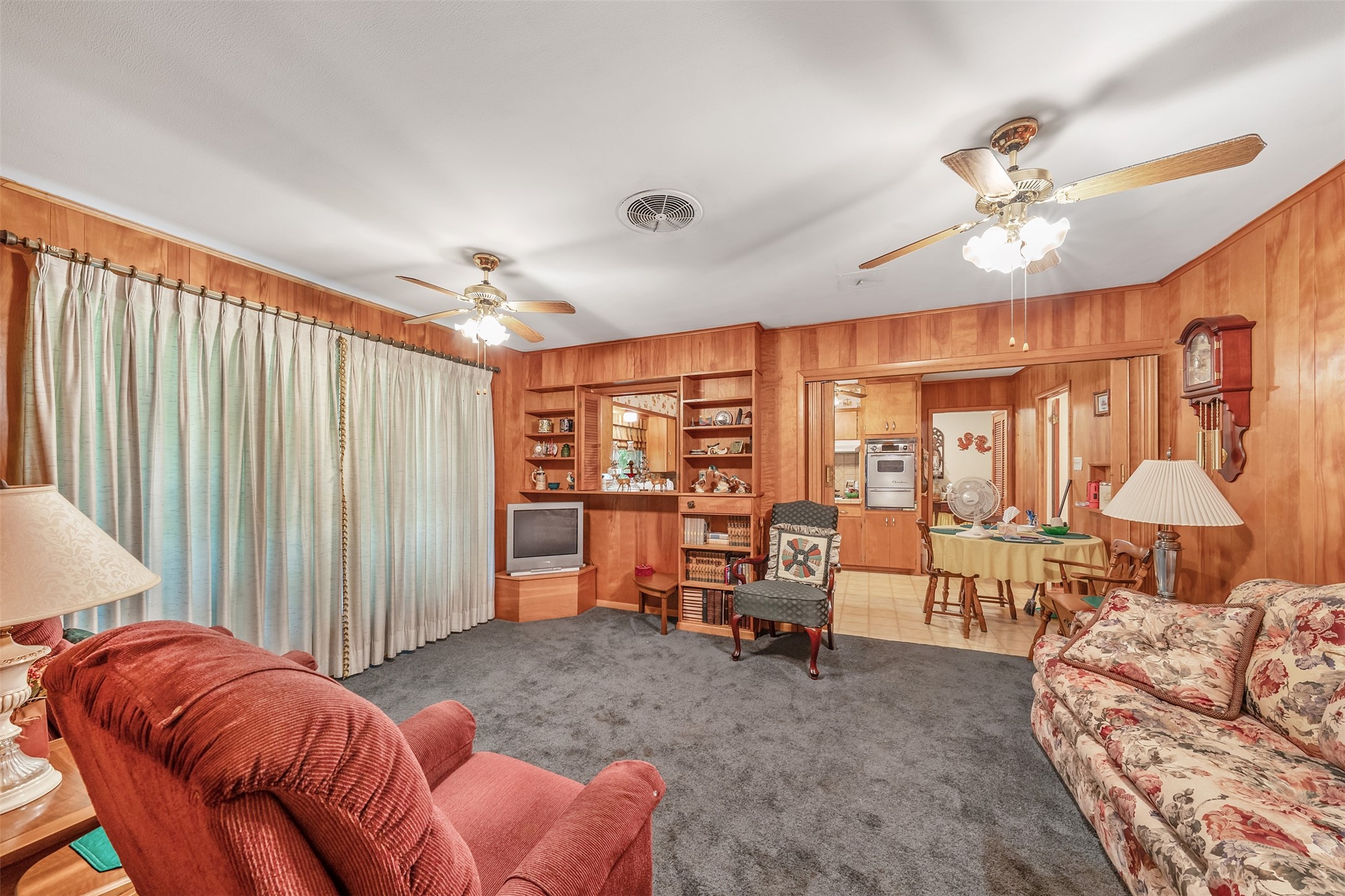 1858 S Dickinson Drive Rusk TX 75785