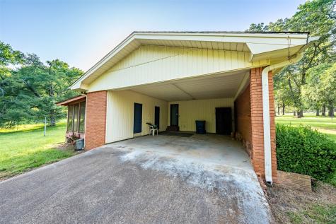 1858 S Dickinson Drive Rusk TX 75785