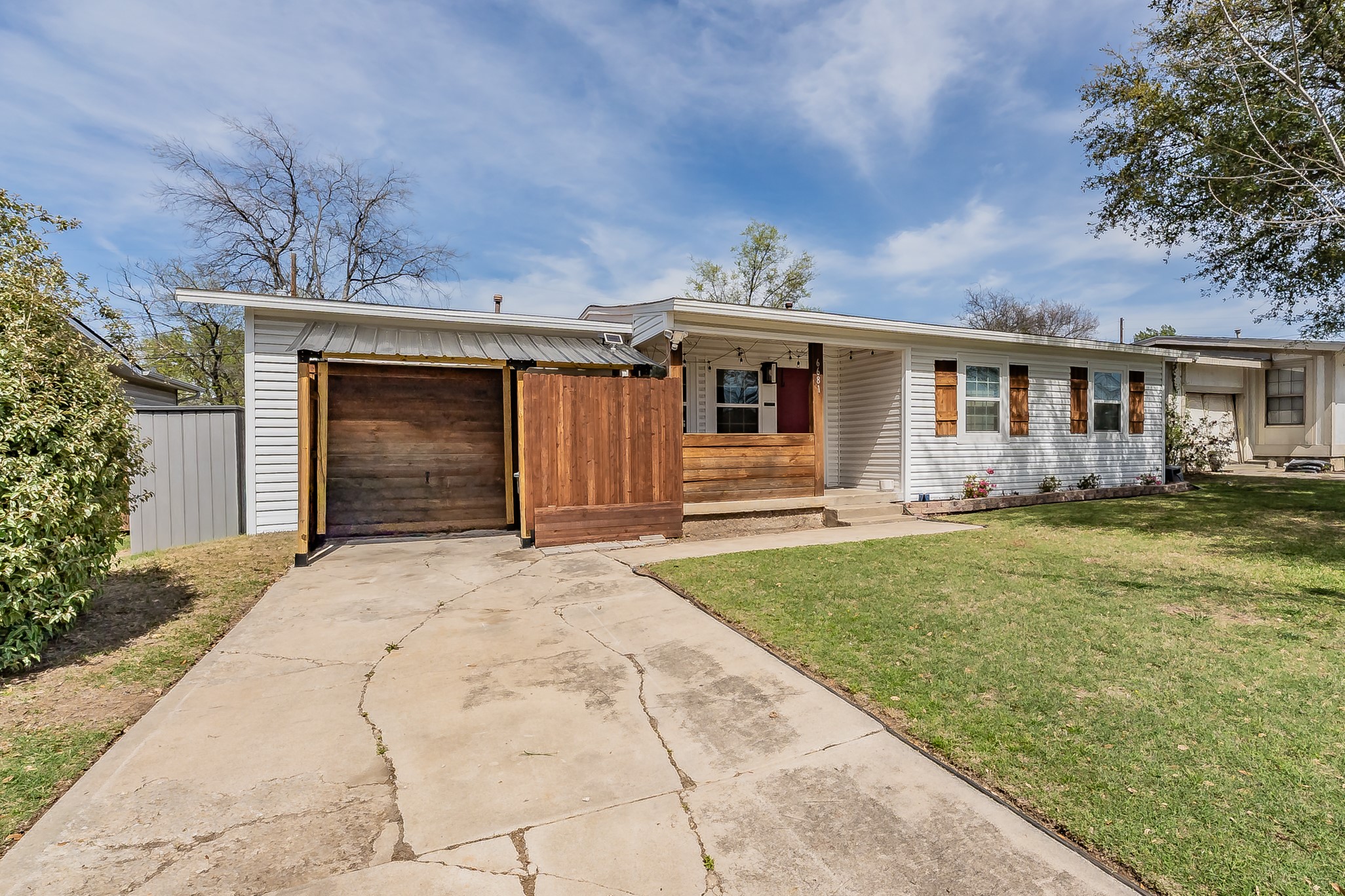 6681 Marie Street North Richland Hills TX 76180