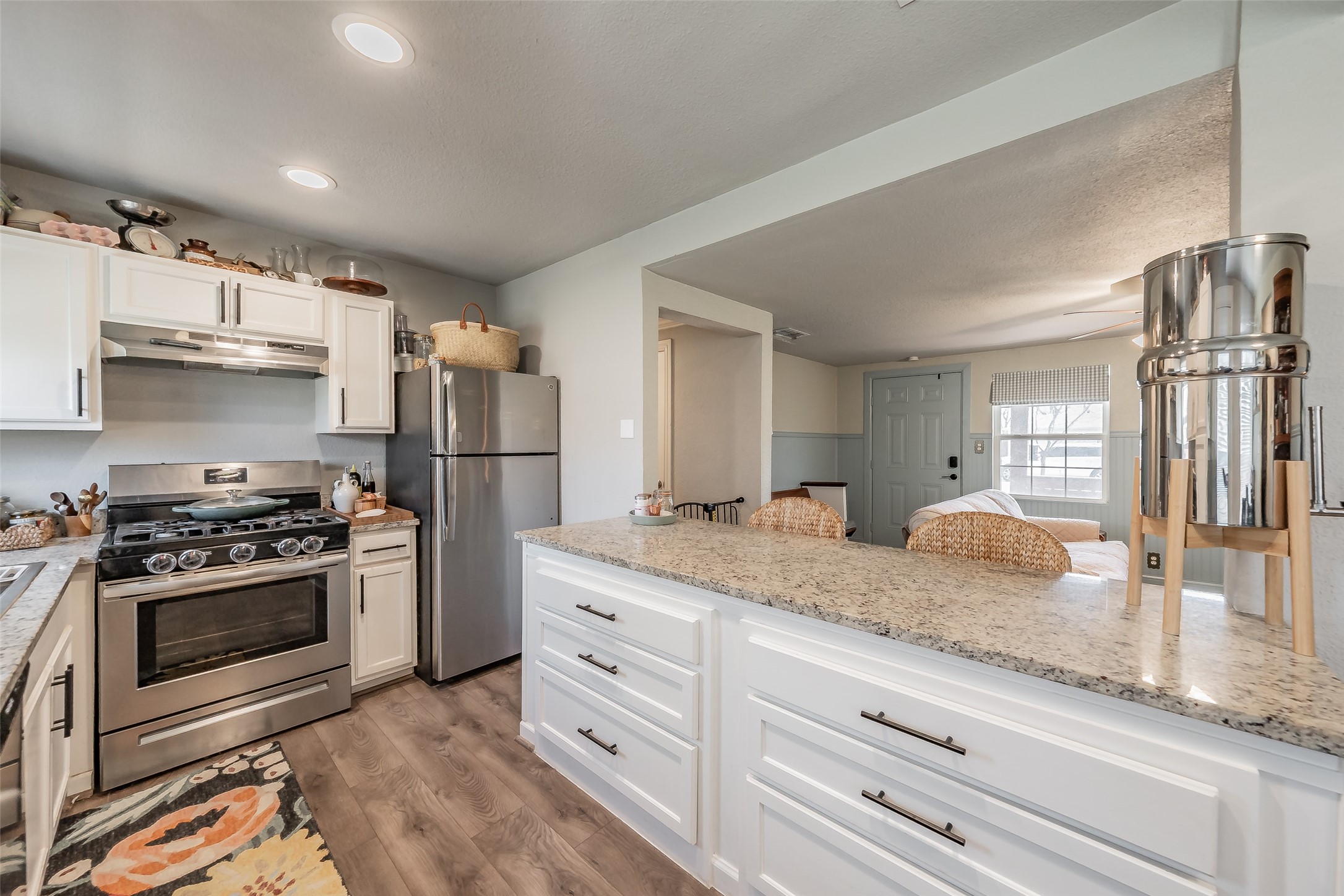 6681 Marie Street North Richland Hills TX 76180