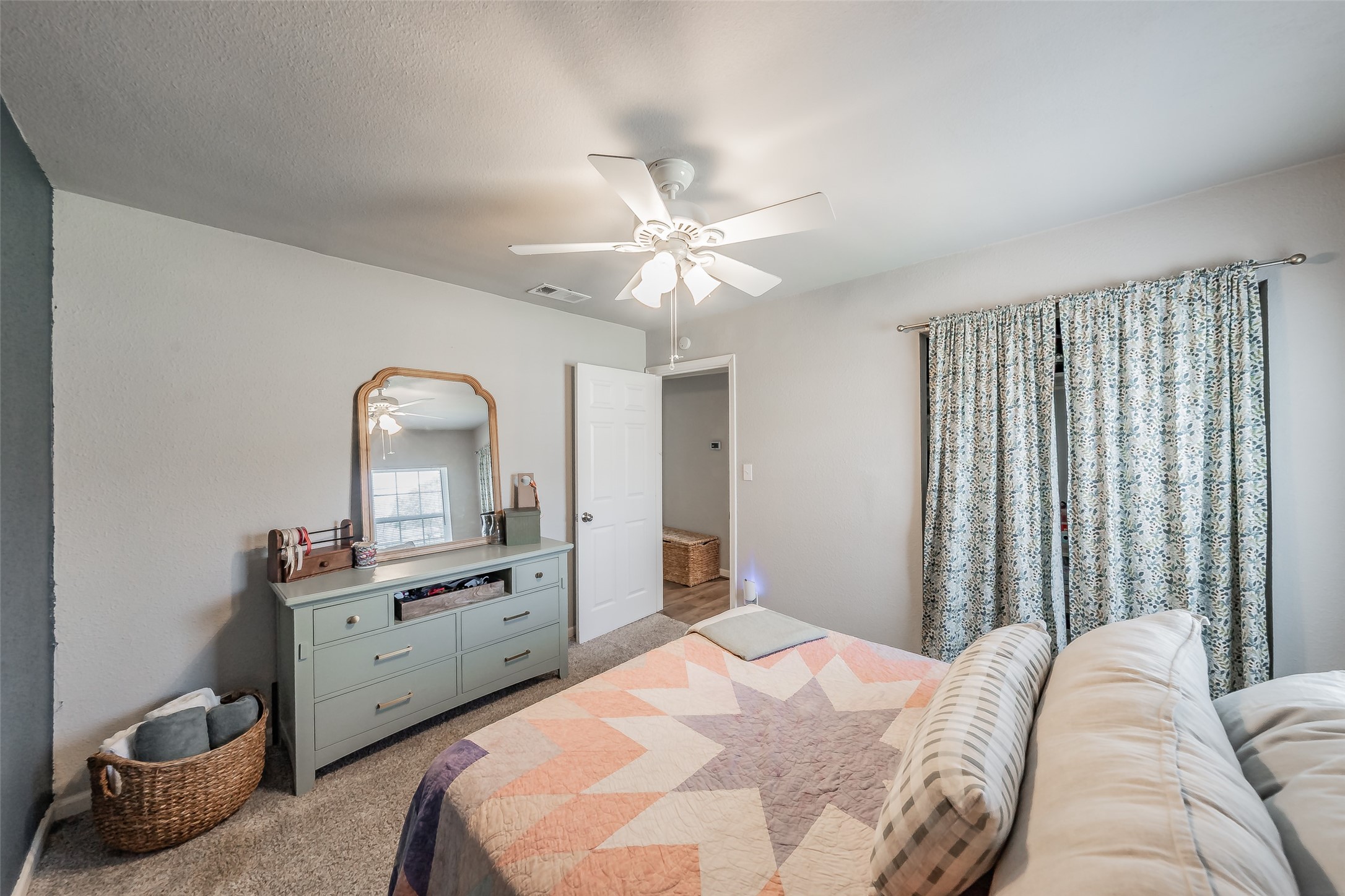 6681 Marie Street North Richland Hills TX 76180