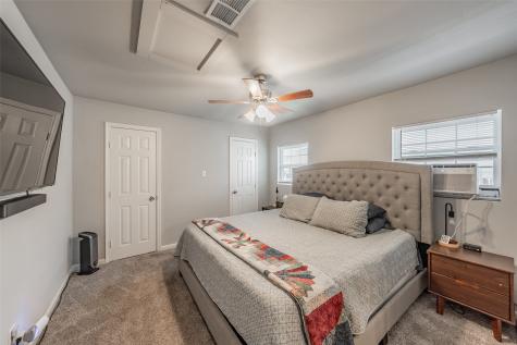 6681 Marie Street North Richland Hills TX 76180