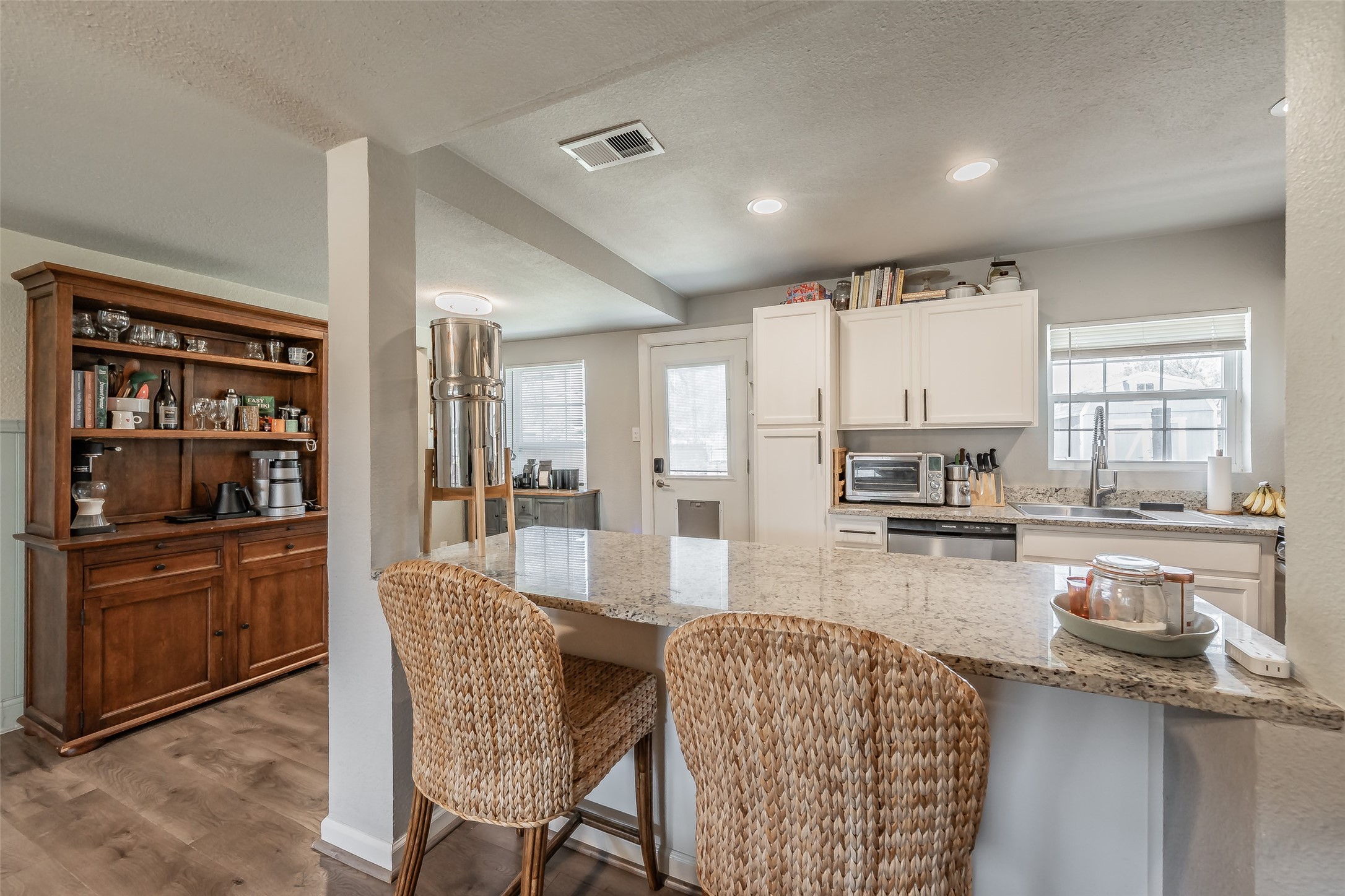 6681 Marie Street North Richland Hills TX 76180