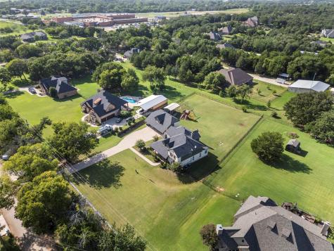3175 Collins Road Burleson TX 76028