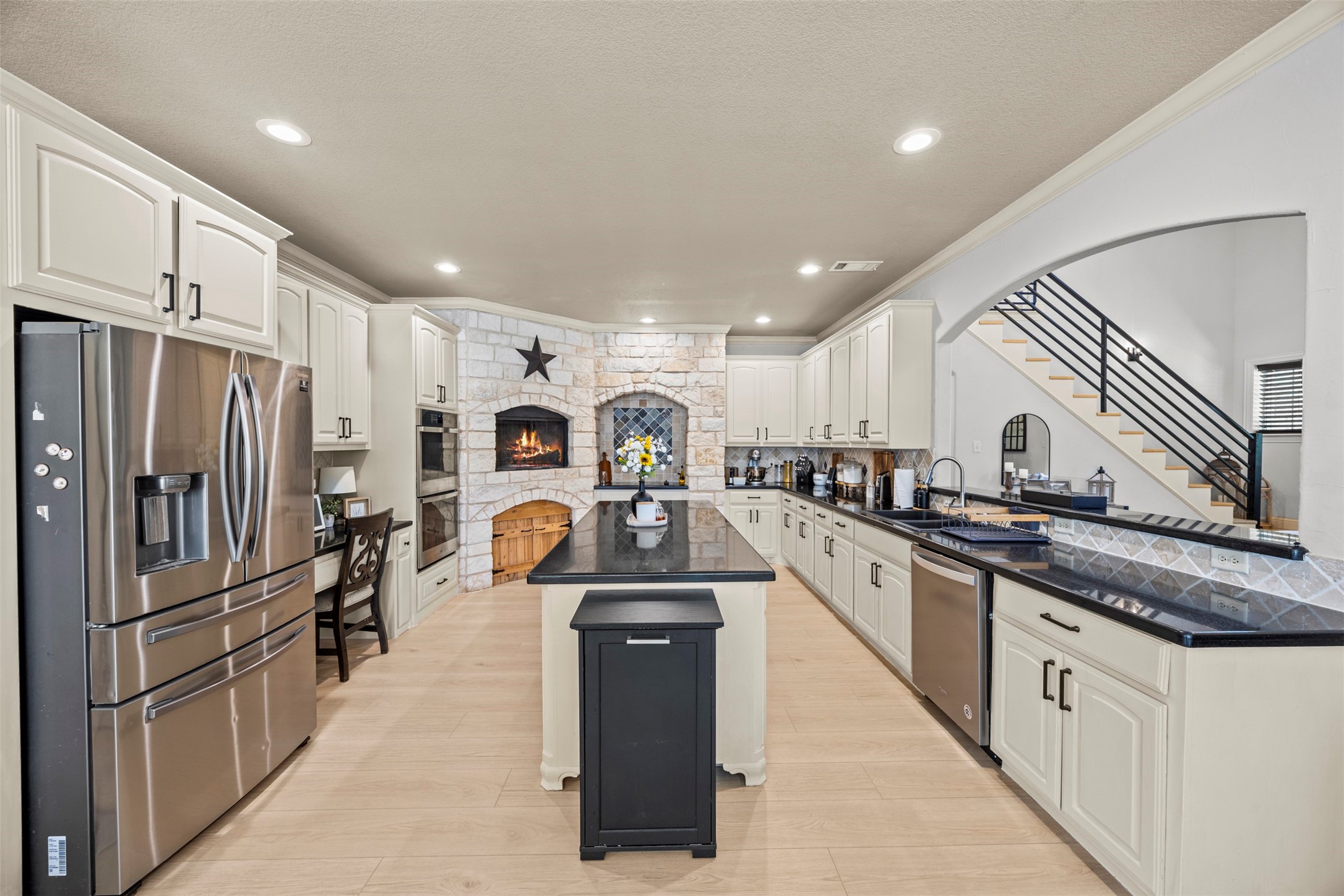 3175 Collins Road Burleson TX 76028