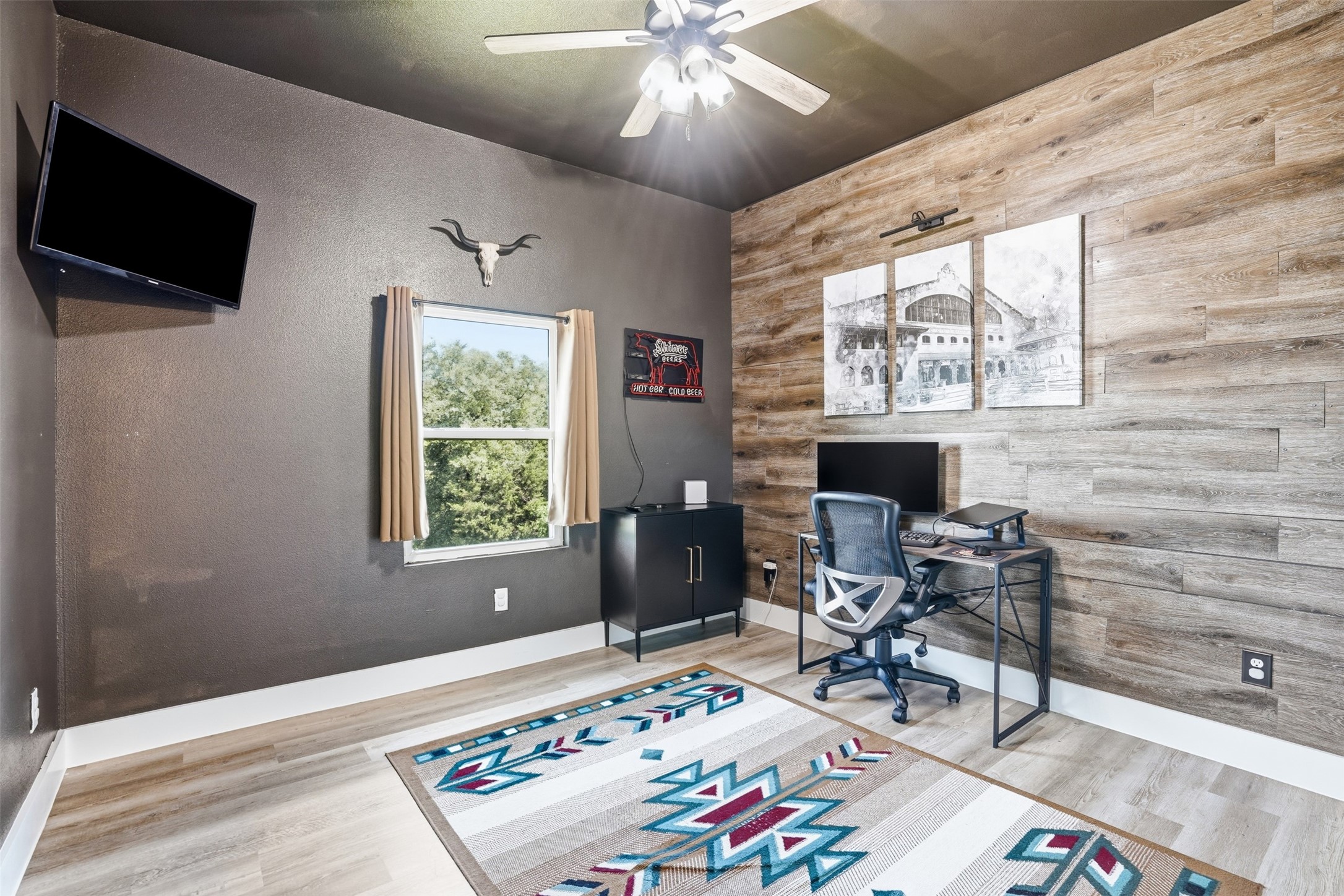 916 Devils River Drive Granbury TX 76048