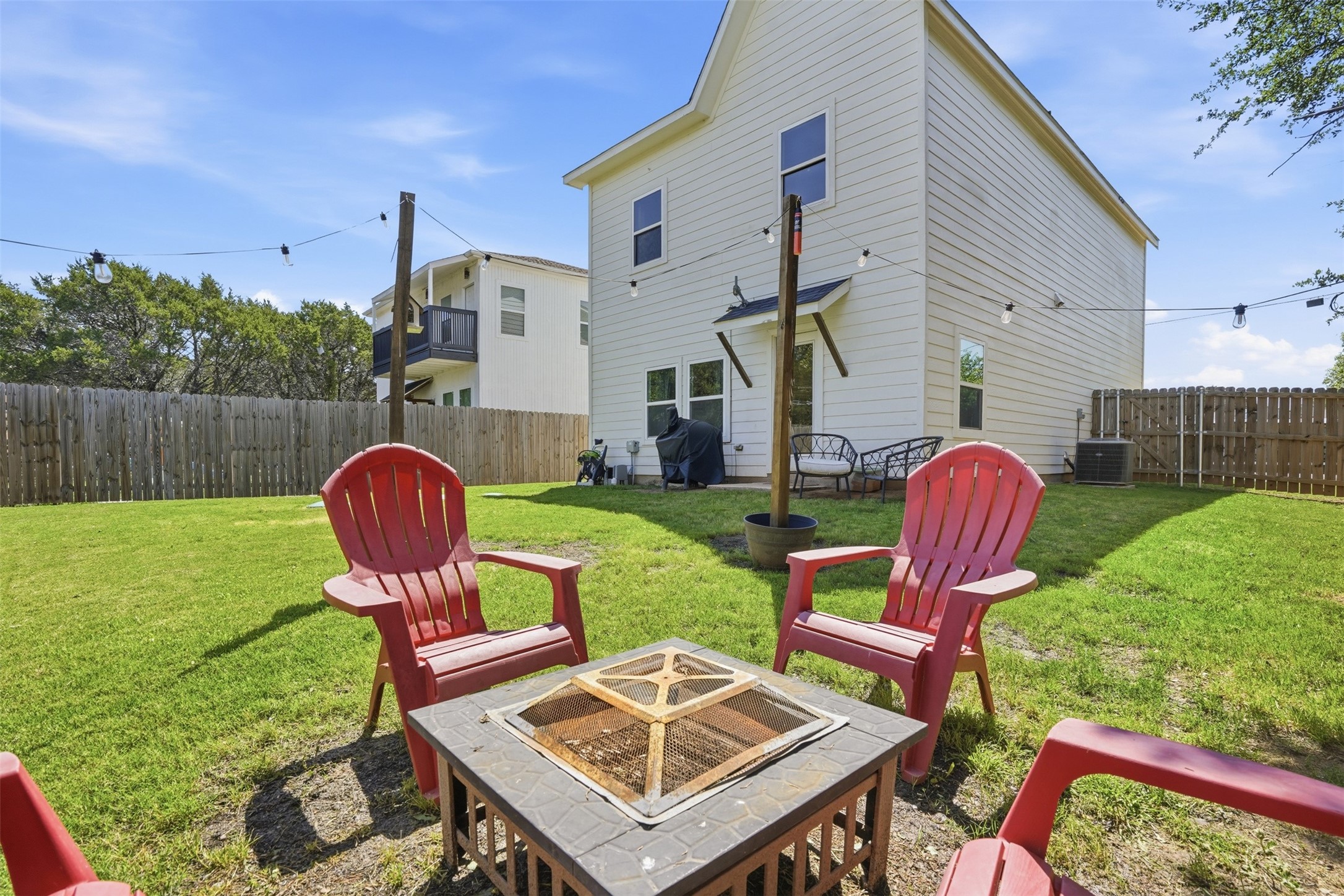 916 Devils River Drive Granbury TX 76048