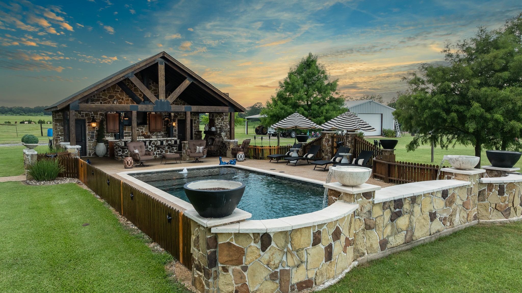 668 County Road 108 Carthage TX 75633