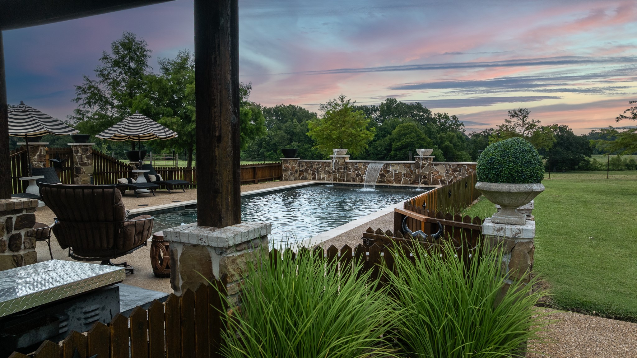 668 County Road 108 Carthage TX 75633