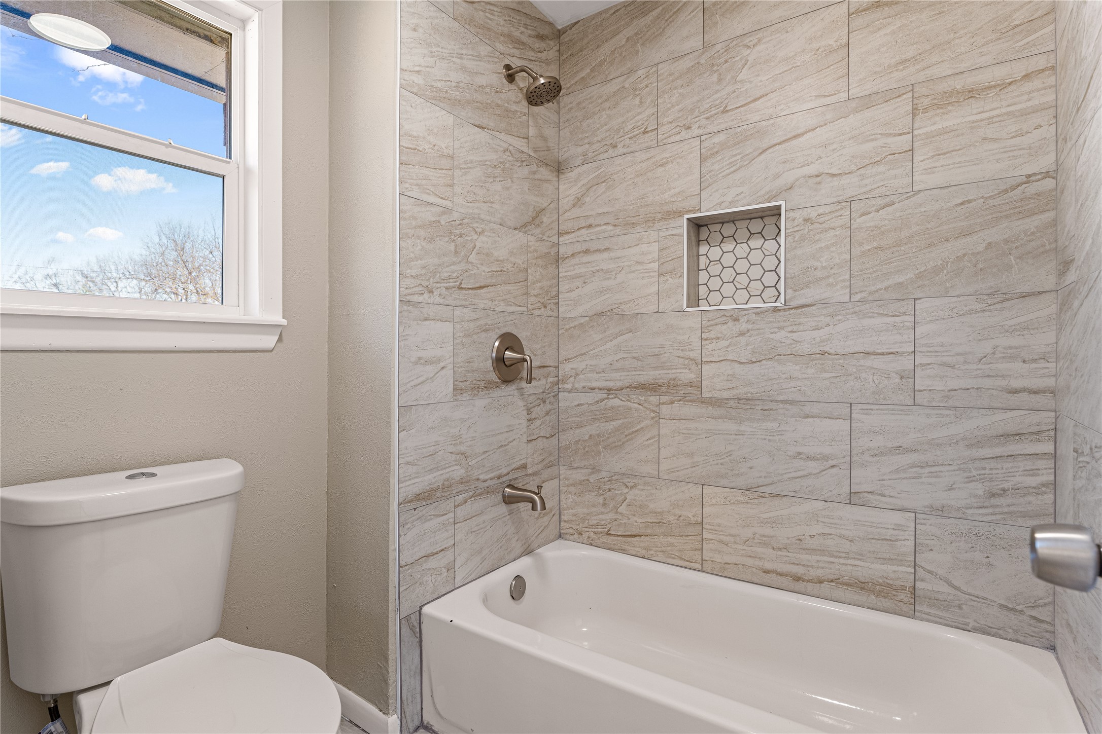 801 Chapparal Road Hewitt TX 76643