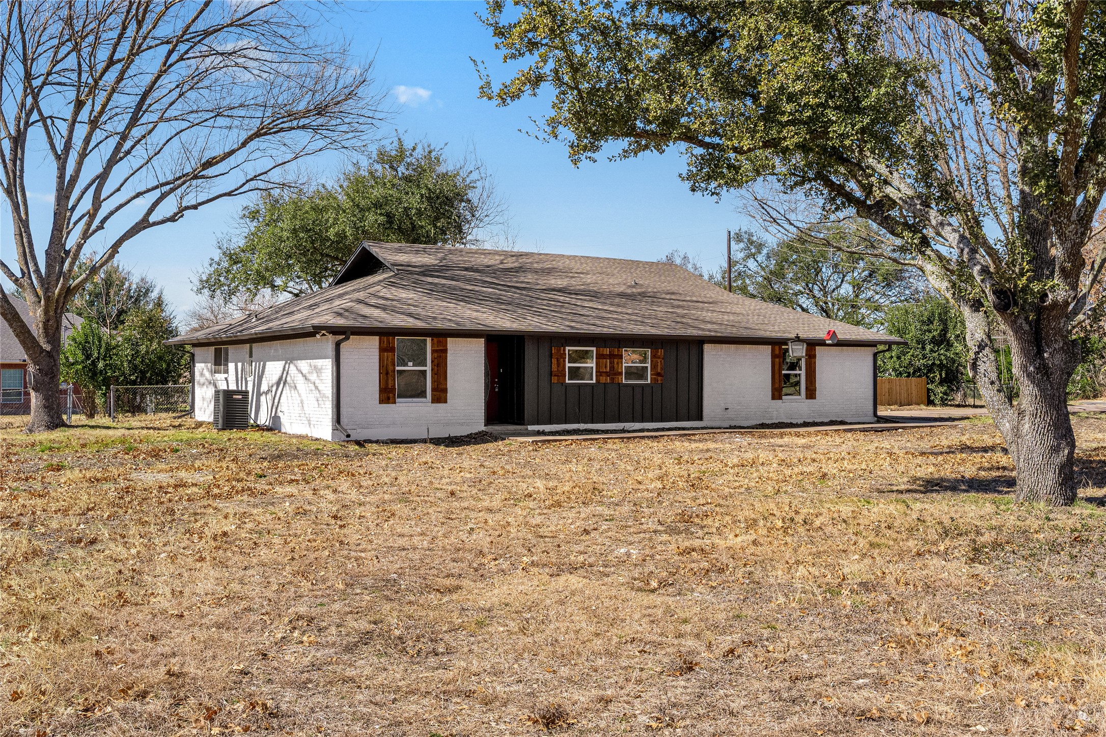 801 Chapparal Road Hewitt TX 76643