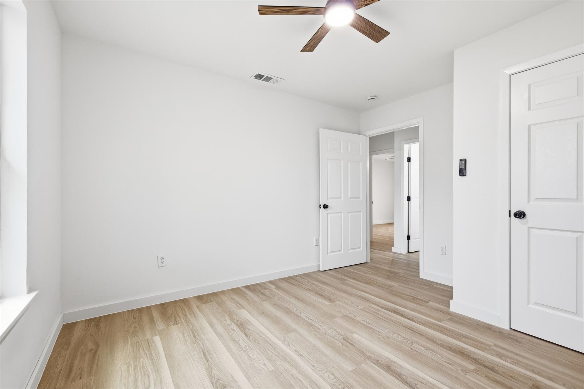1207 Morrell Avenue Dallas TX 75203