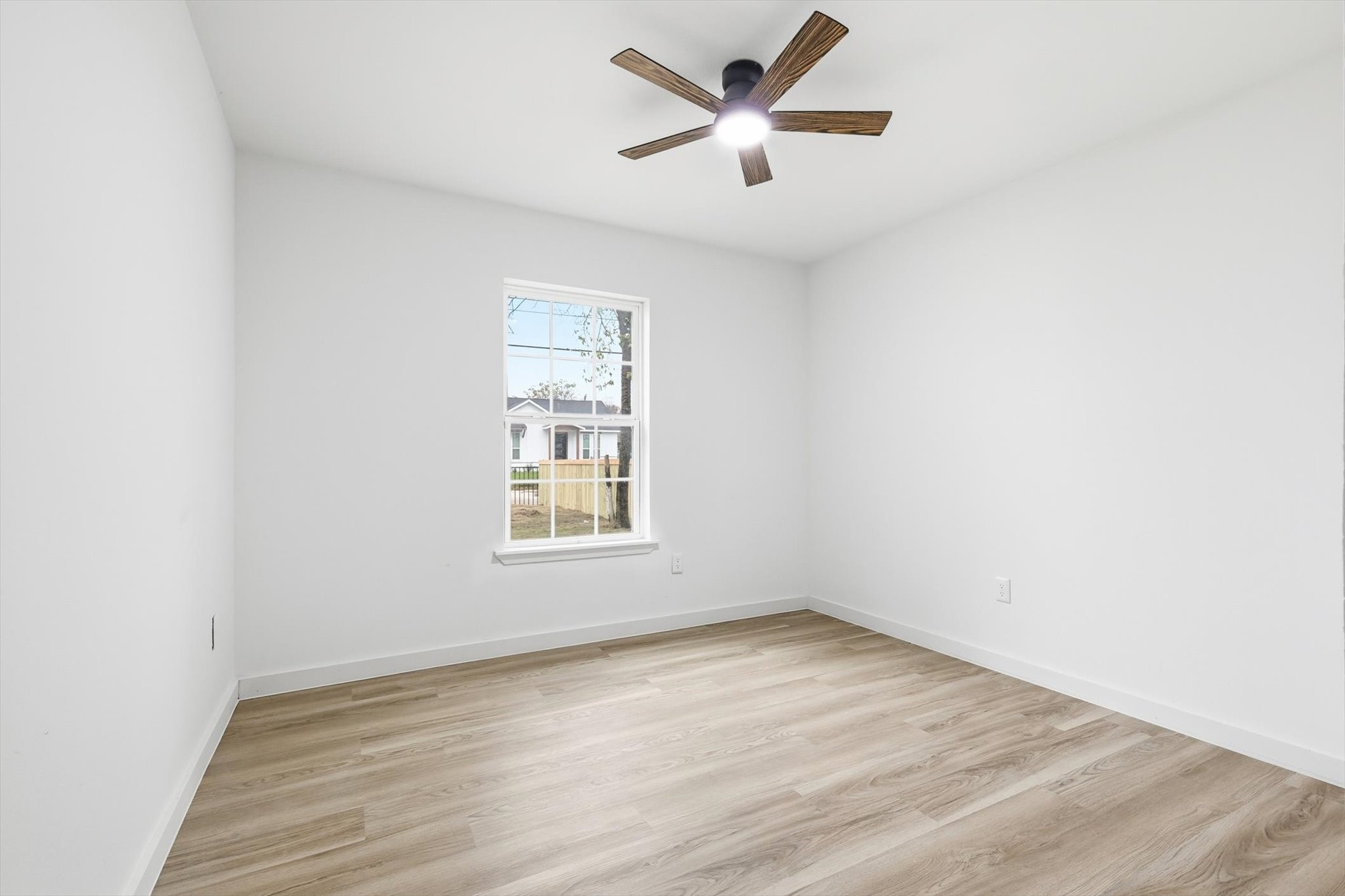 1207 Morrell Avenue Dallas TX 75203