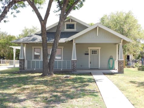 832 Woodland Drive Garland TX 75040