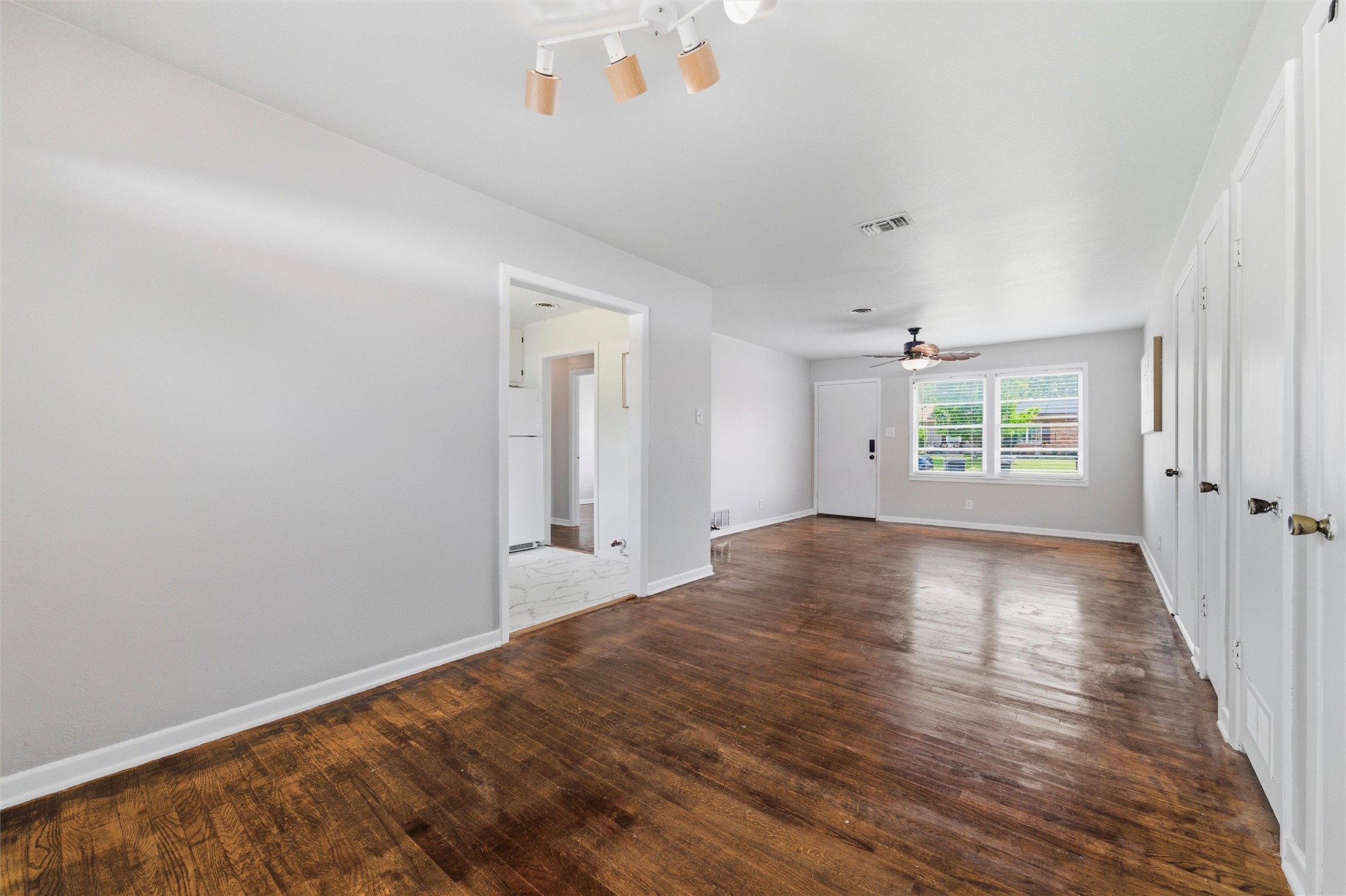 1308 Rose Avenue Cleburne TX 76033