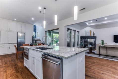 3755 Northview Lane Dallas TX 75229