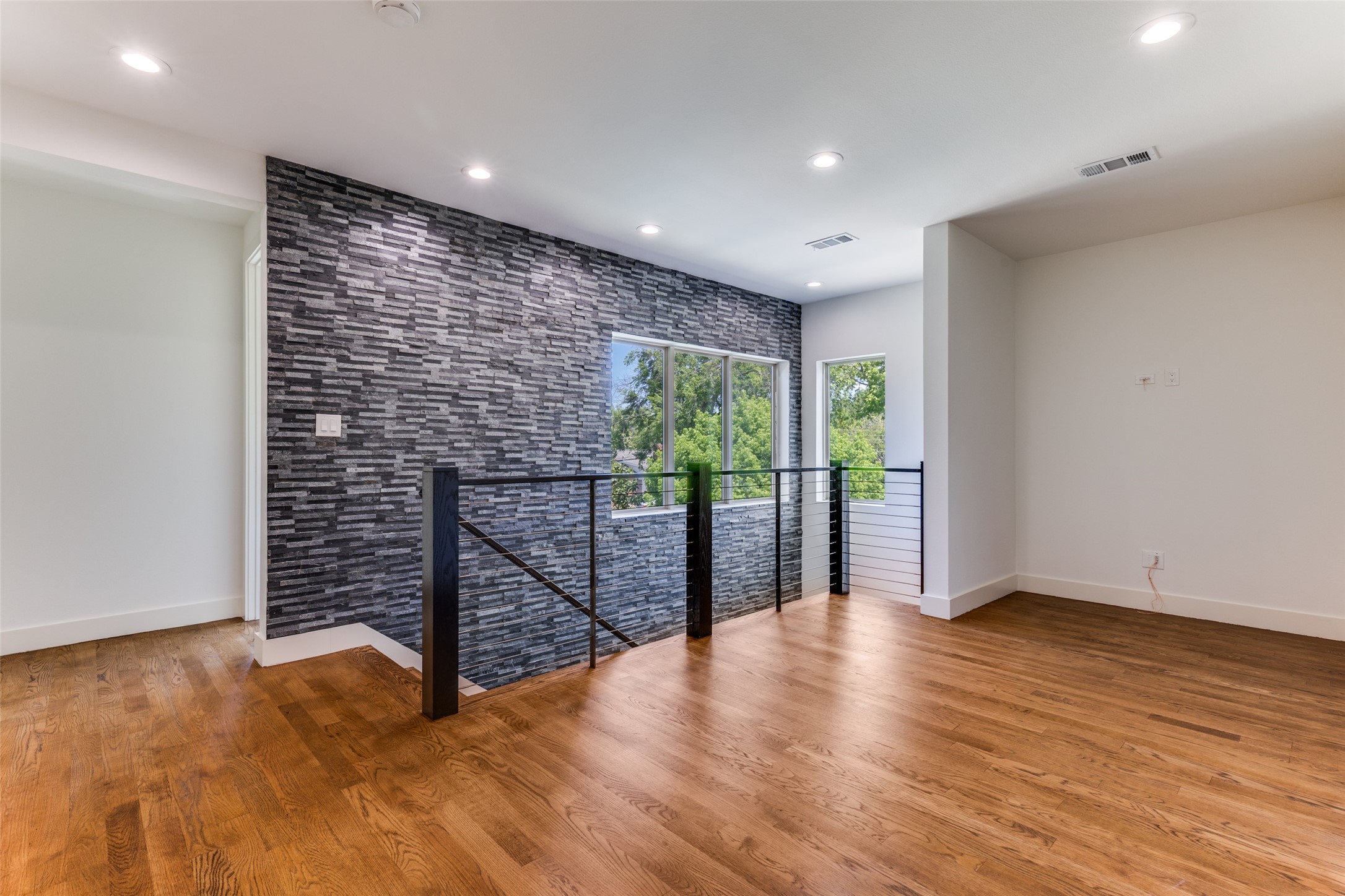 3755 Northview Lane Dallas TX 75229