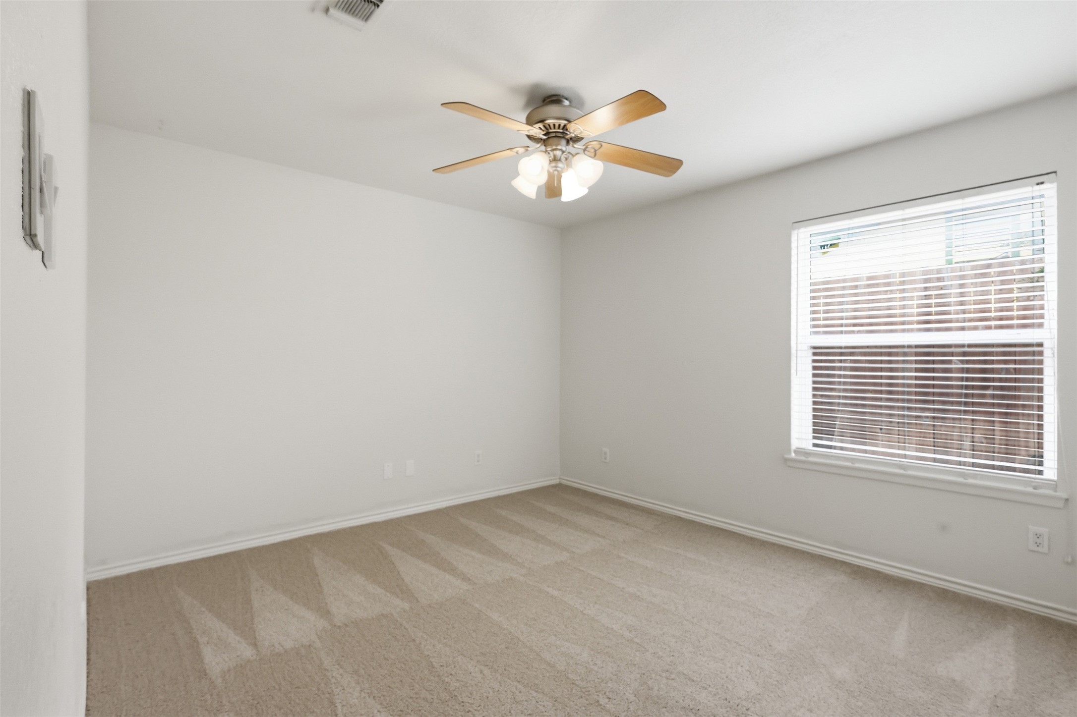 5527 Meadow Oak Street North Richland Hills TX 76180