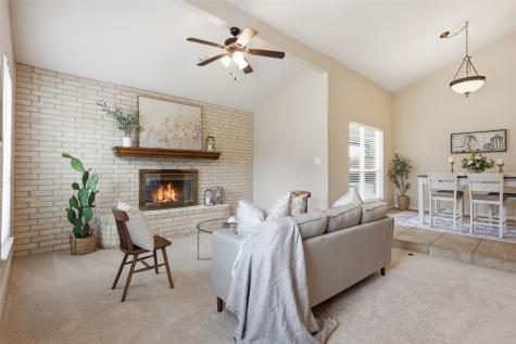 5527 Meadow Oak Street North Richland Hills TX 76180