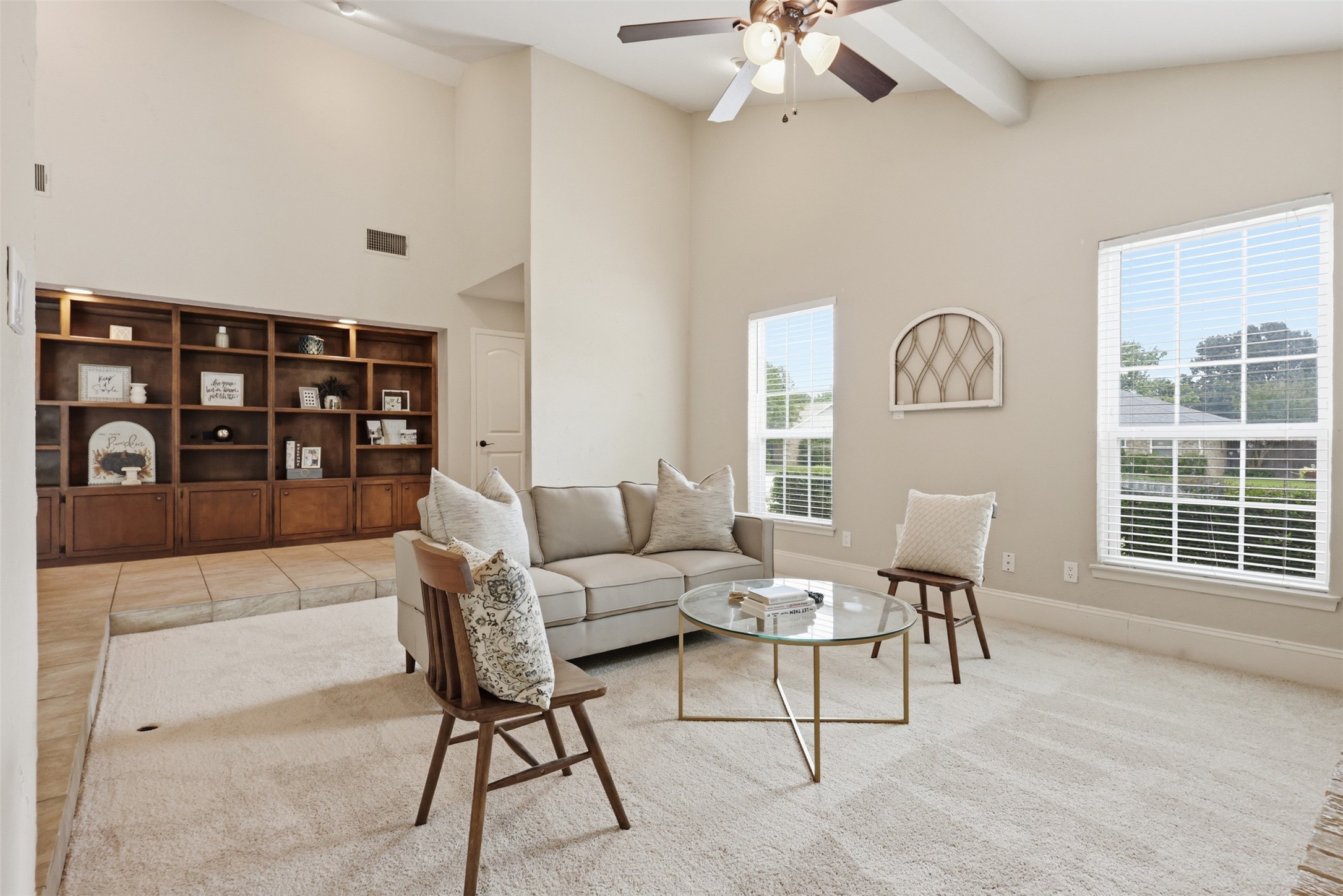 5527 Meadow Oak Street North Richland Hills TX 76180