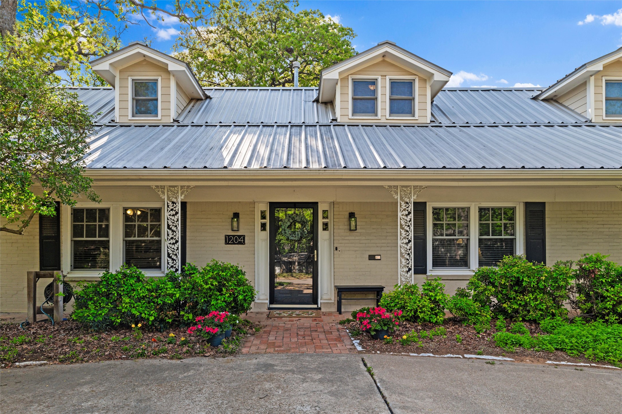 1204 Forrest Drive Arlington TX 76012