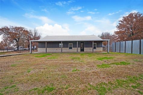 258 County Road 3594 Paradise TX 76073