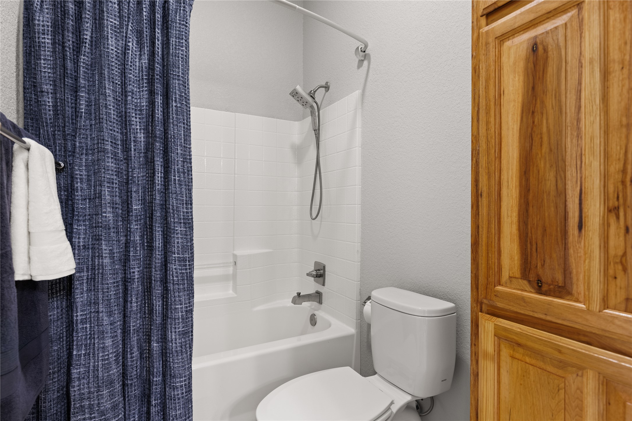 937 Queen Elizabeth Drive Mcgregor TX 76657