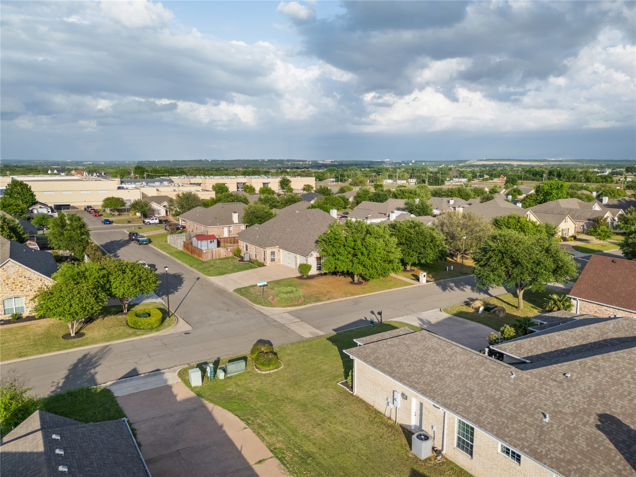 937 Queen Elizabeth Drive Mcgregor TX 76657