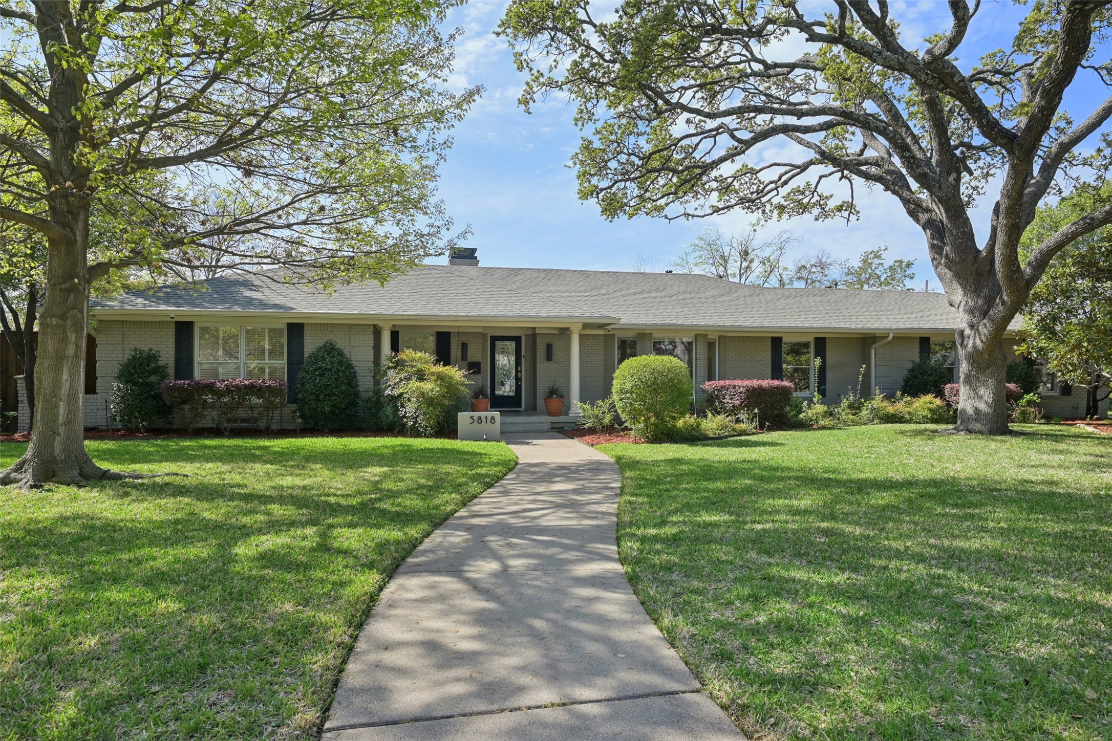 5818 Gramercy Place Dallas TX 75230