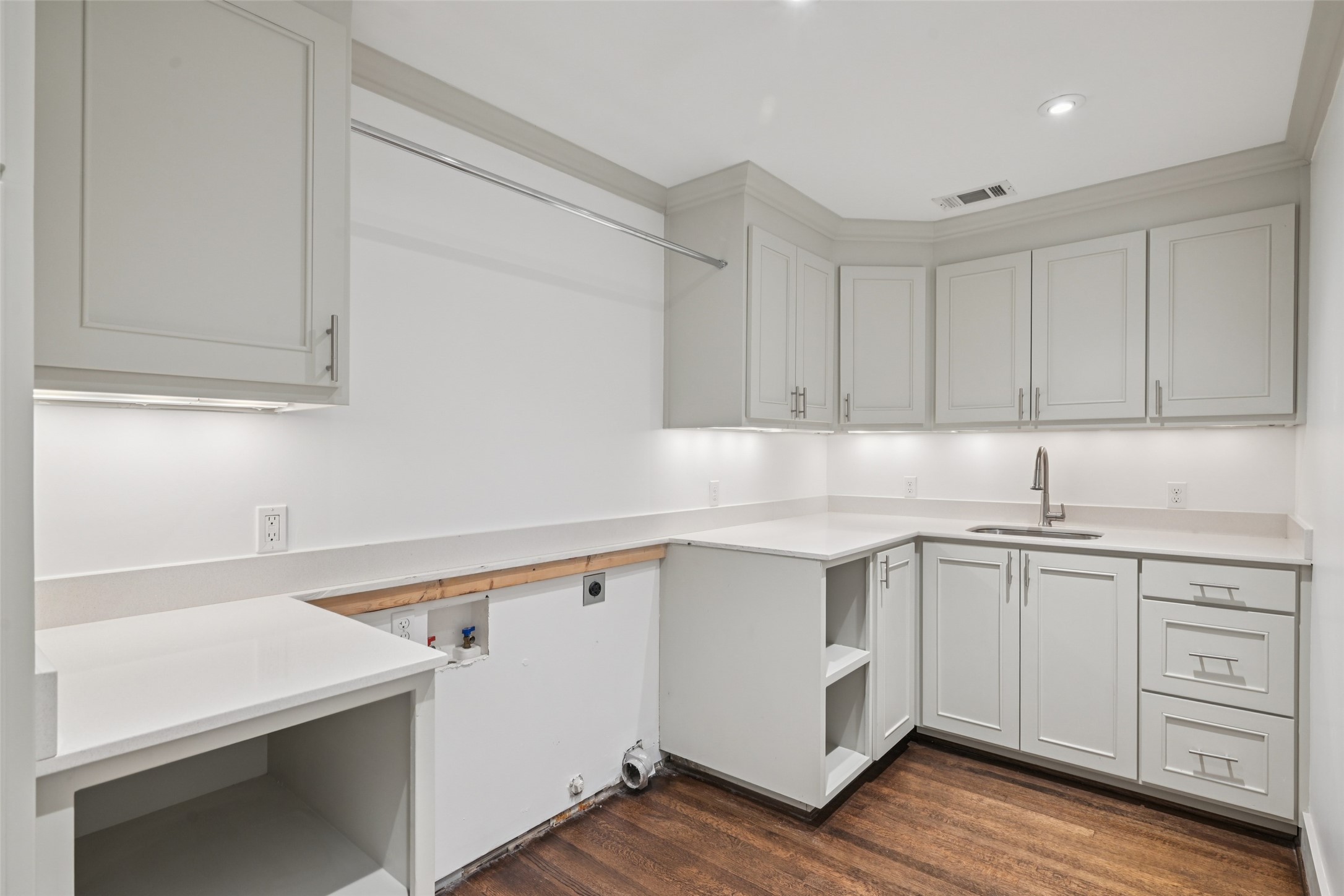 5818 Gramercy Place Dallas TX 75230