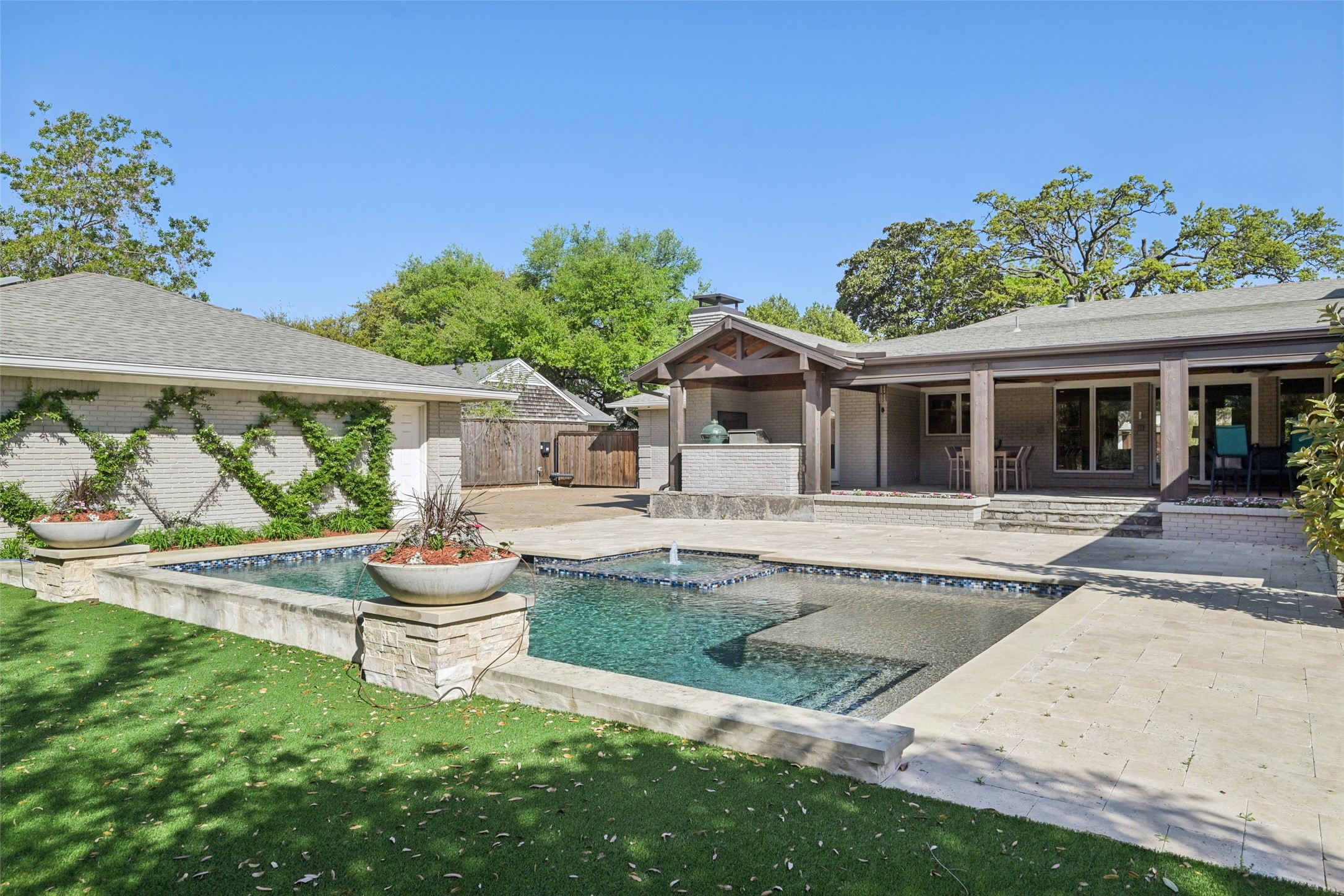 5818 Gramercy Place Dallas TX 75230