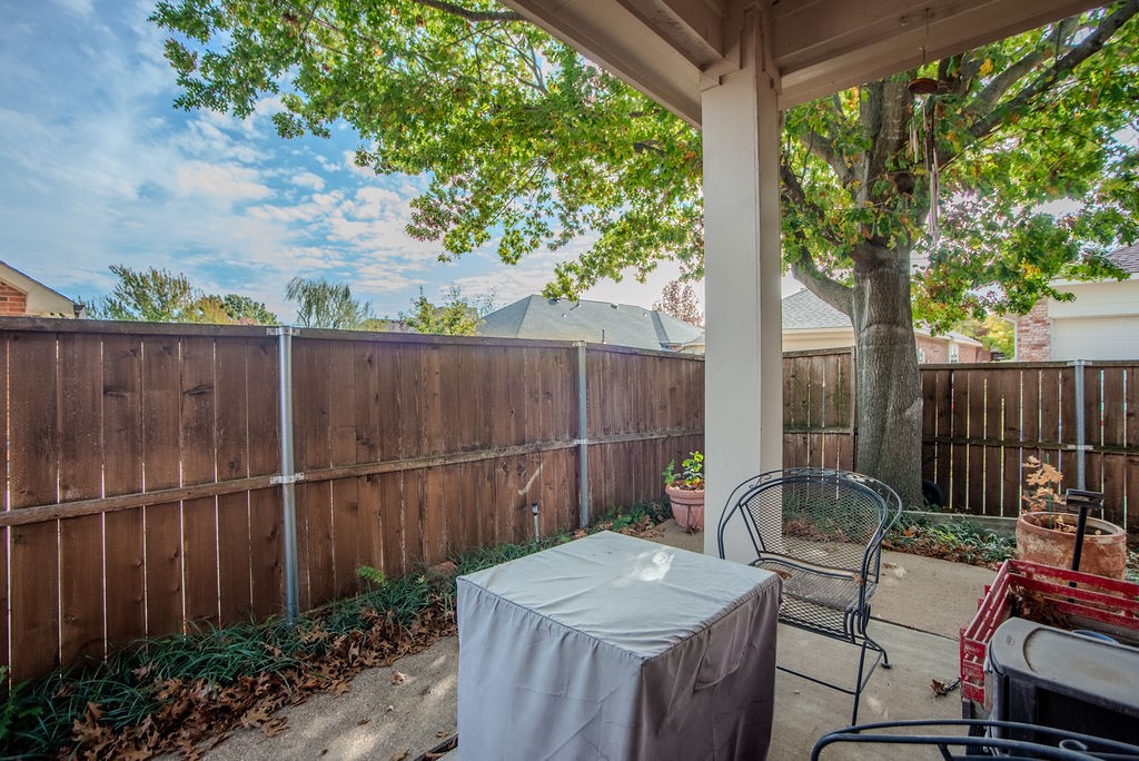 1610 Mapleleaf Fall Drive Allen TX 75002