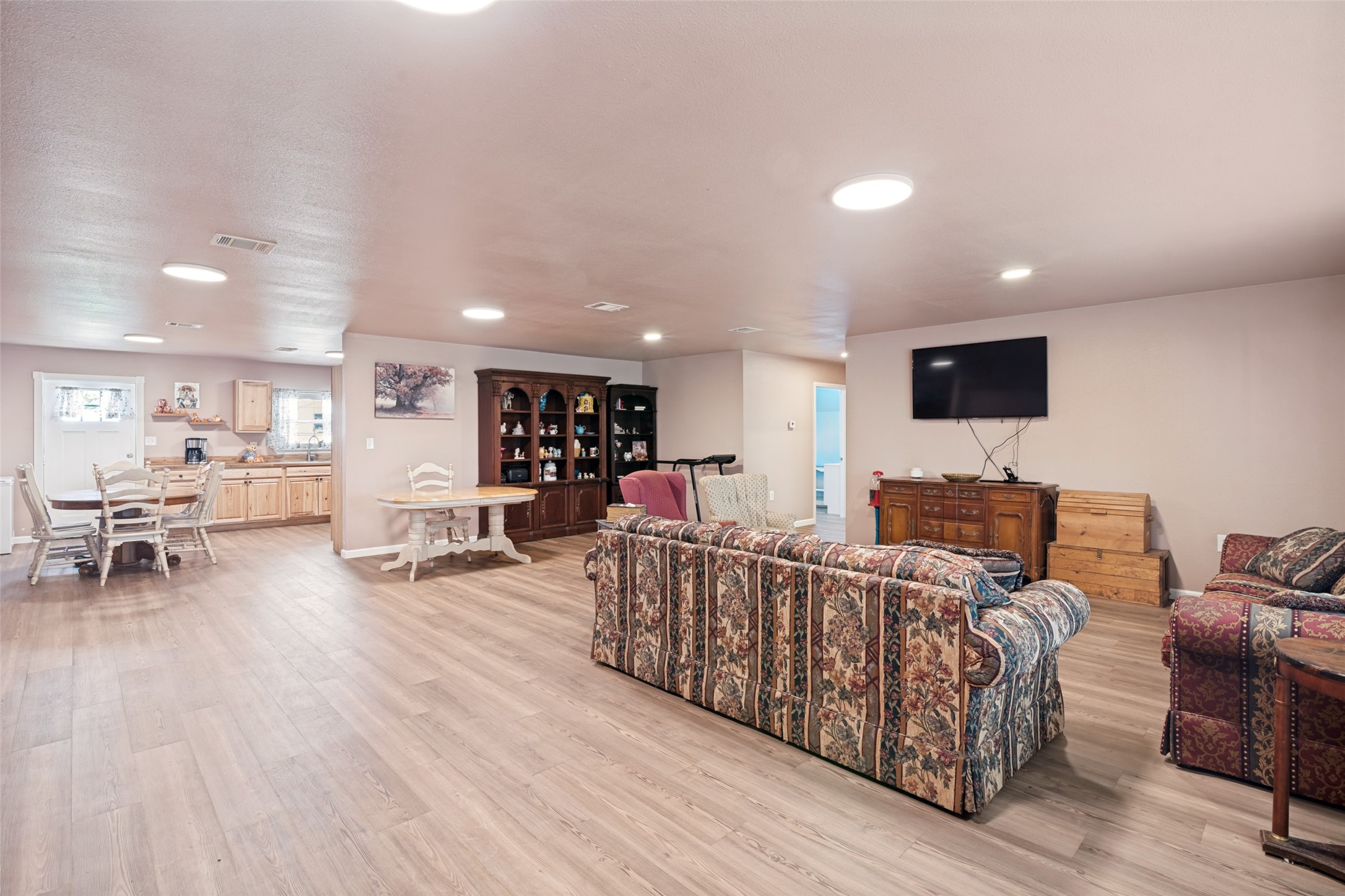 256 Vz County Road 2507 Canton TX 75103