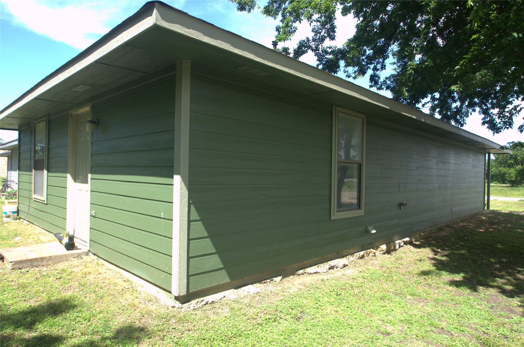 501 15th Street Honey Grove TX 75446