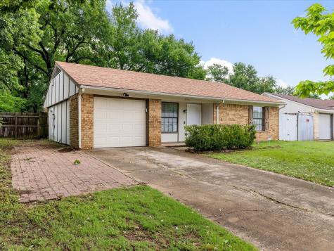 4704 Kristie Drive Balch Springs TX 75180