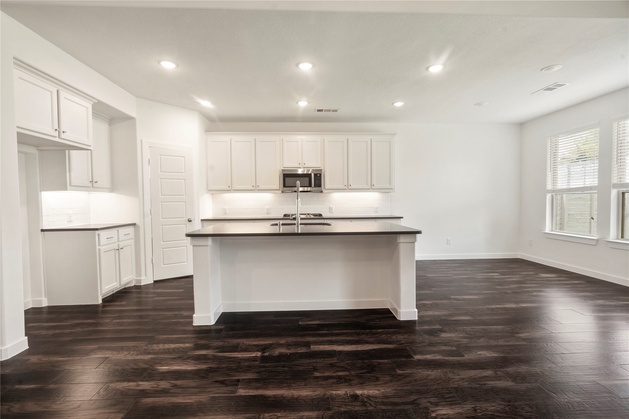 1700 Homestead Way Northlake TX 76226