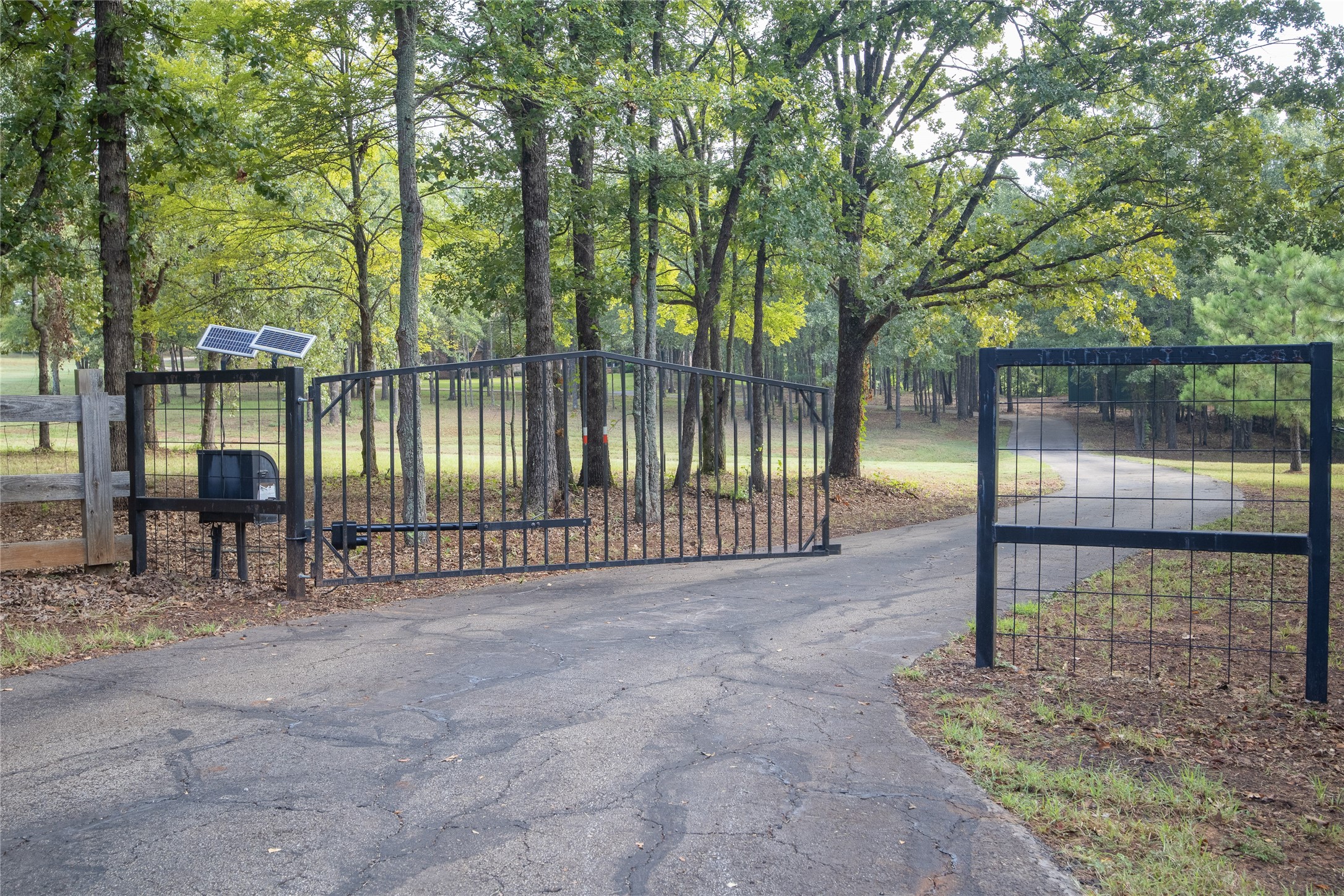 11336 County Road 4102 Lindale TX 75771