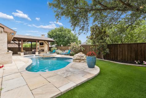 1004 Duttons Meadow Lane Mckinney TX 75071