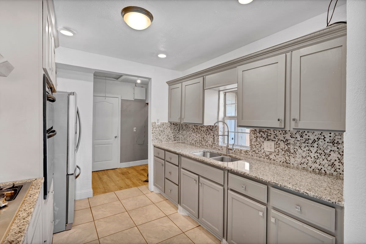 1416 N Cleveland Avenue Sherman TX 75090