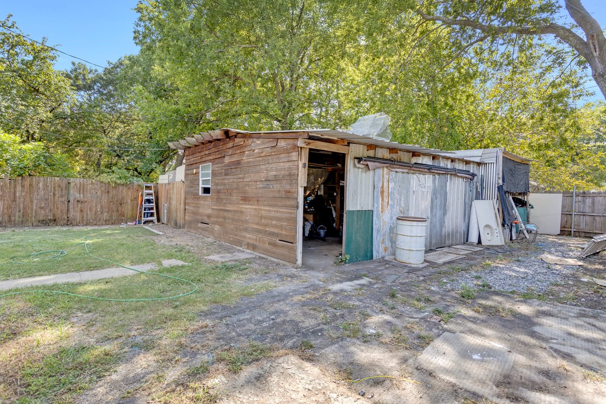 1416 N Cleveland Avenue Sherman TX 75090