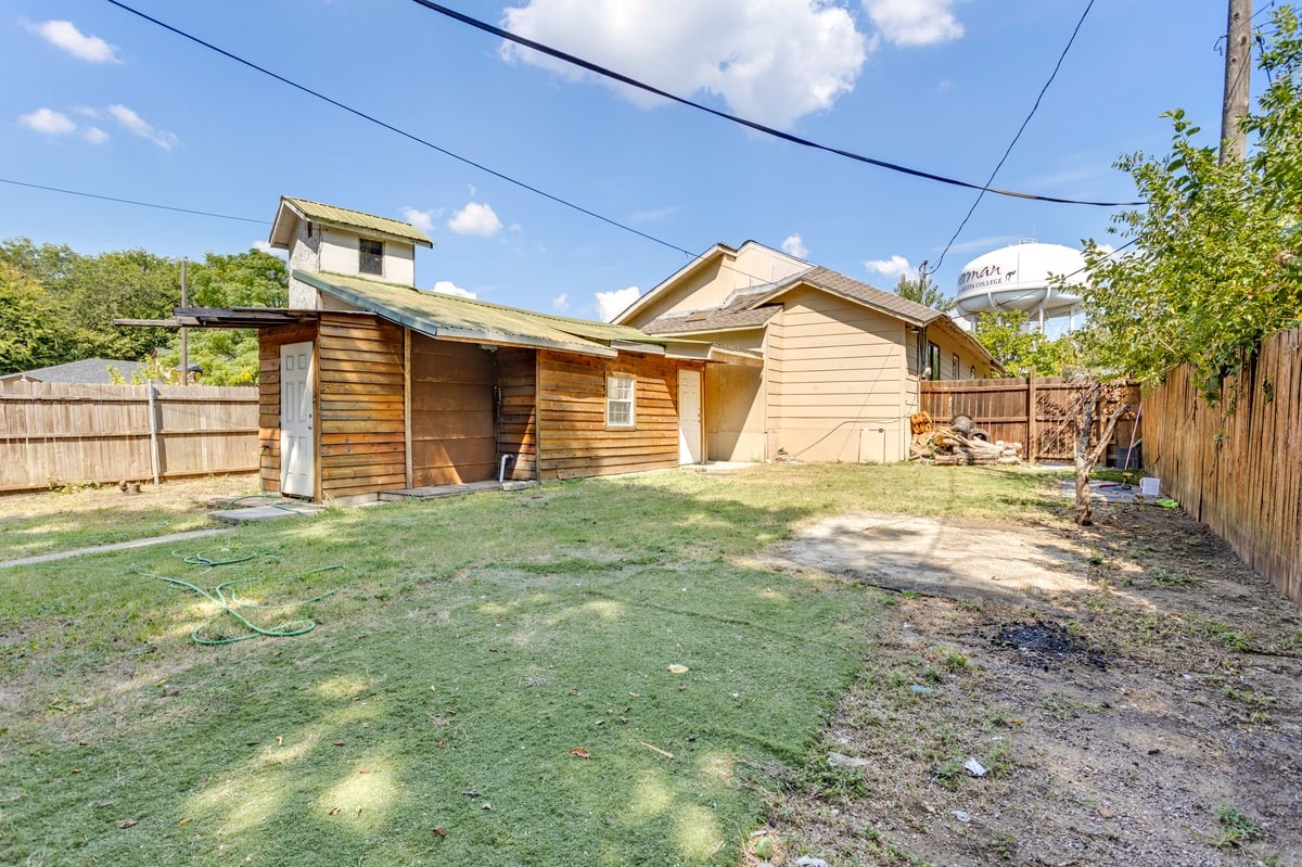 1416 N Cleveland Avenue Sherman TX 75090