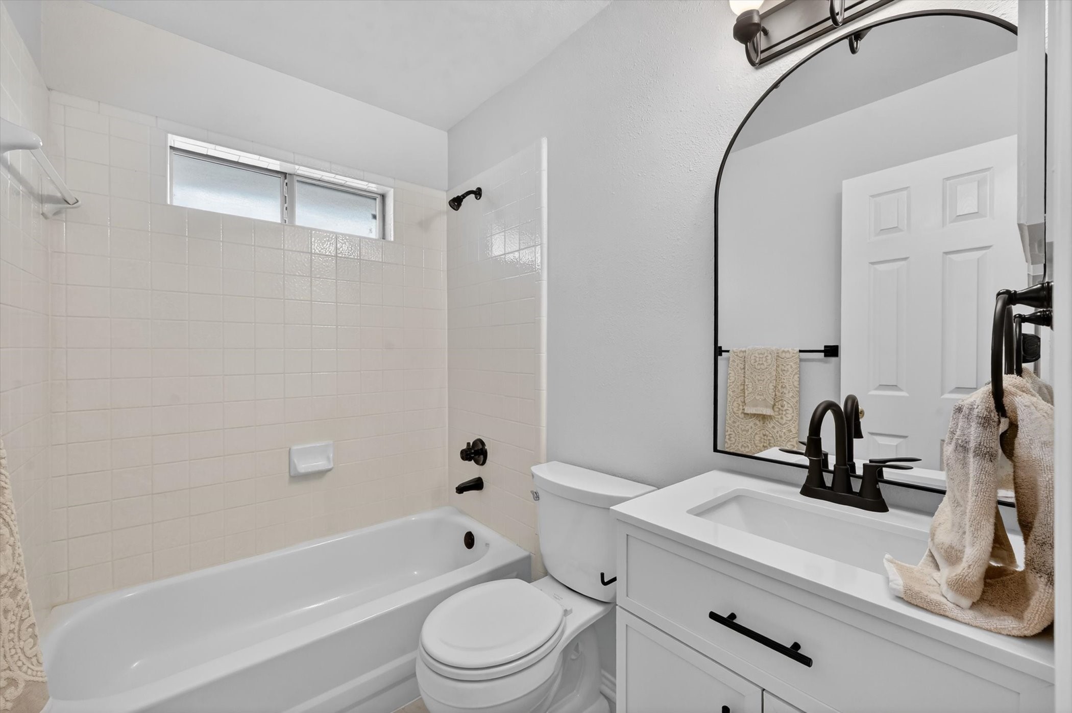 1406 Kynette Drive Euless TX 76040
